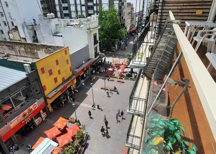 Depto Sobre Peatonal San Martin